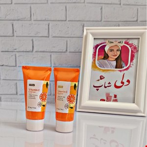 فوم شستشوی صورت ویتامین سی فنی