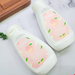 نمک حمام بدن هلو بیواکوا Hony peach